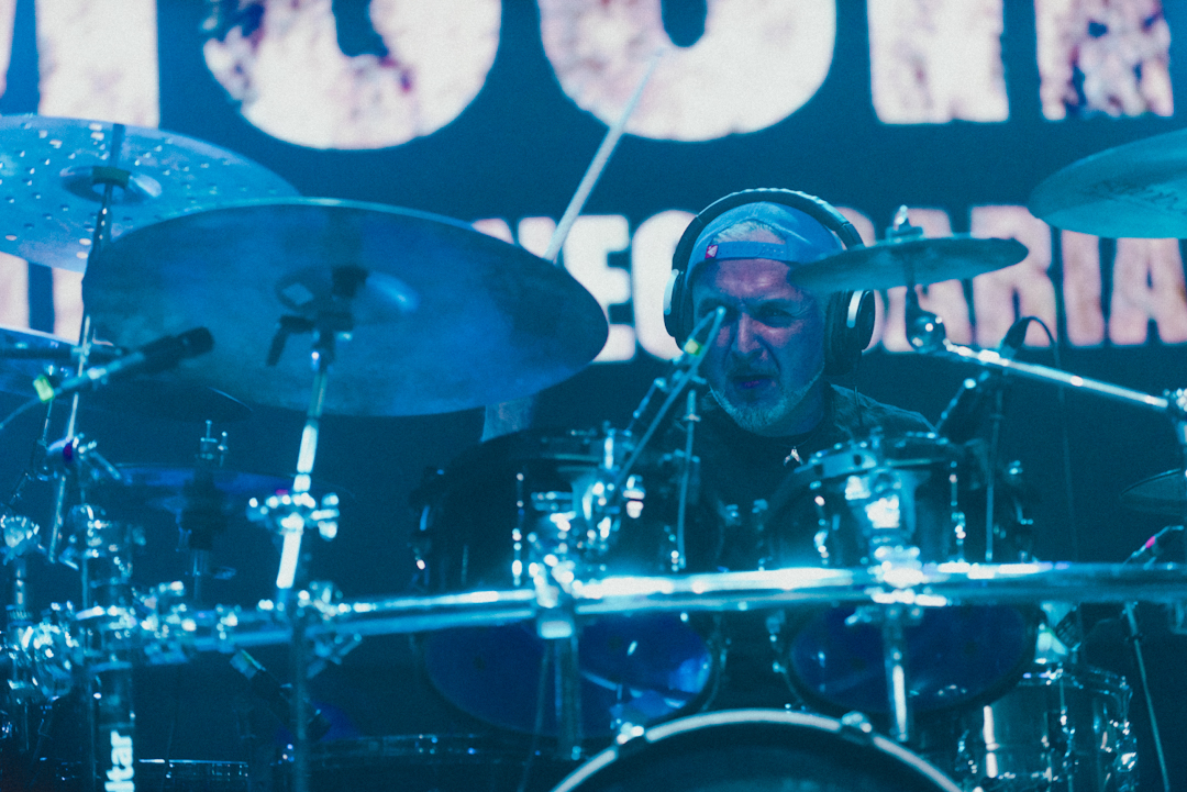 Criminal - 30 años de "Victimized"